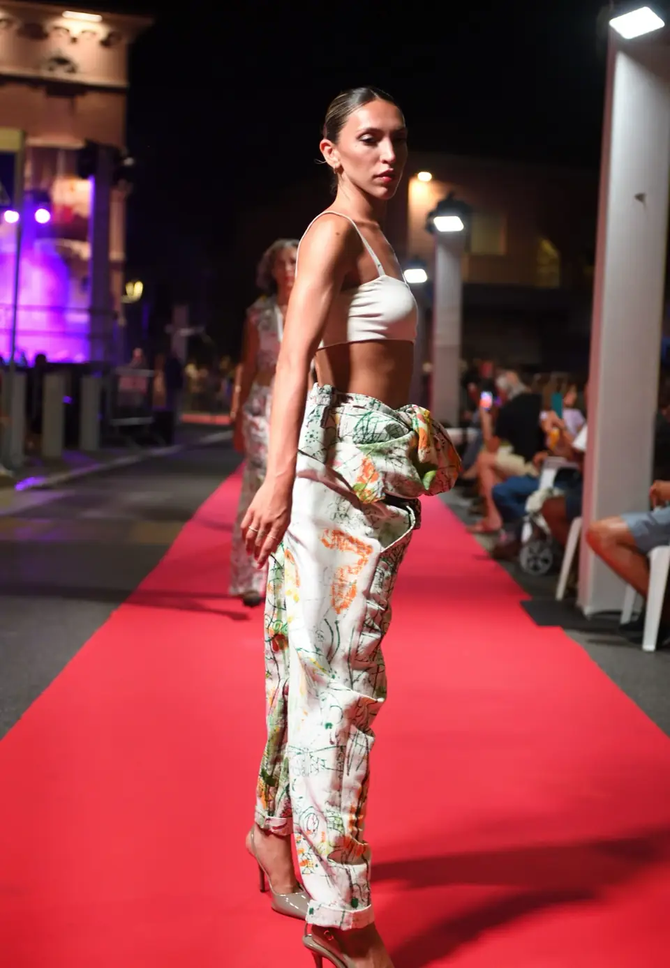 Fascia Bianca, altro scatto in passerella