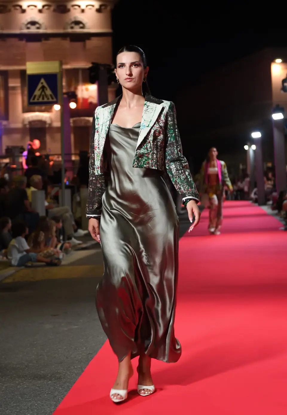 Argento, Abito lungo metallico, giacca stampata