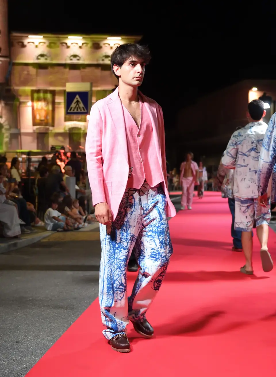 Blazer Rosa, Blazer rosa, jeans stampati